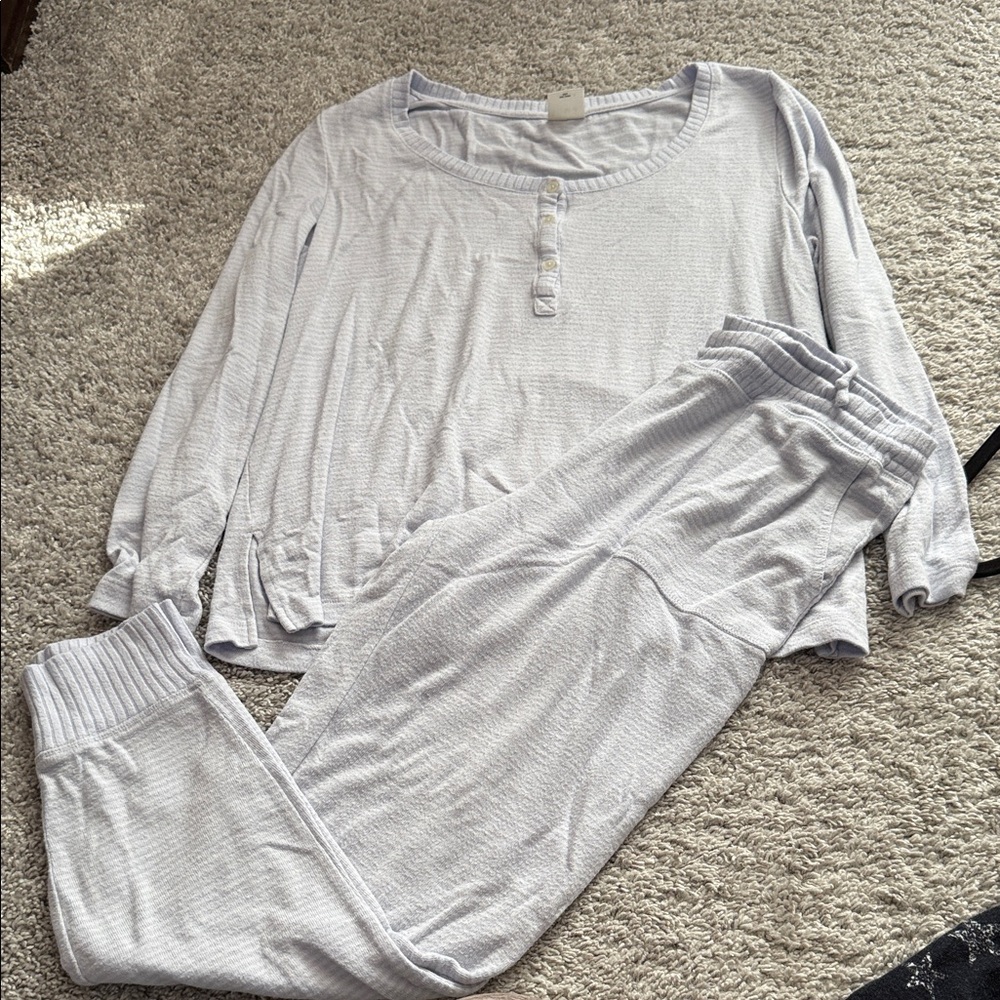 Women's Light Blue Sleepwear Set and Robe Soma